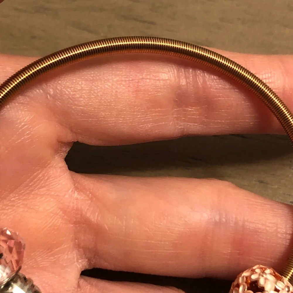 Elegant Gold Tone and Pink Stretchy Beach Theme Charm Bracelet
